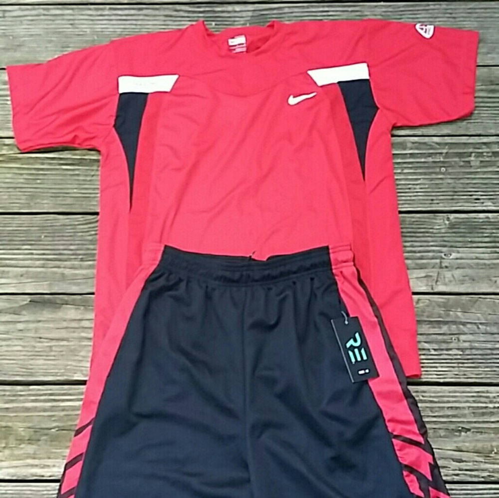 Athletic shirt and short pack